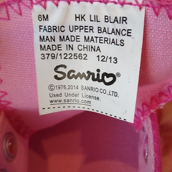 Hello Kitty Sanrio Little Girls Sneakers. Pinks & White. Sz 6M - Picture 9 of 11